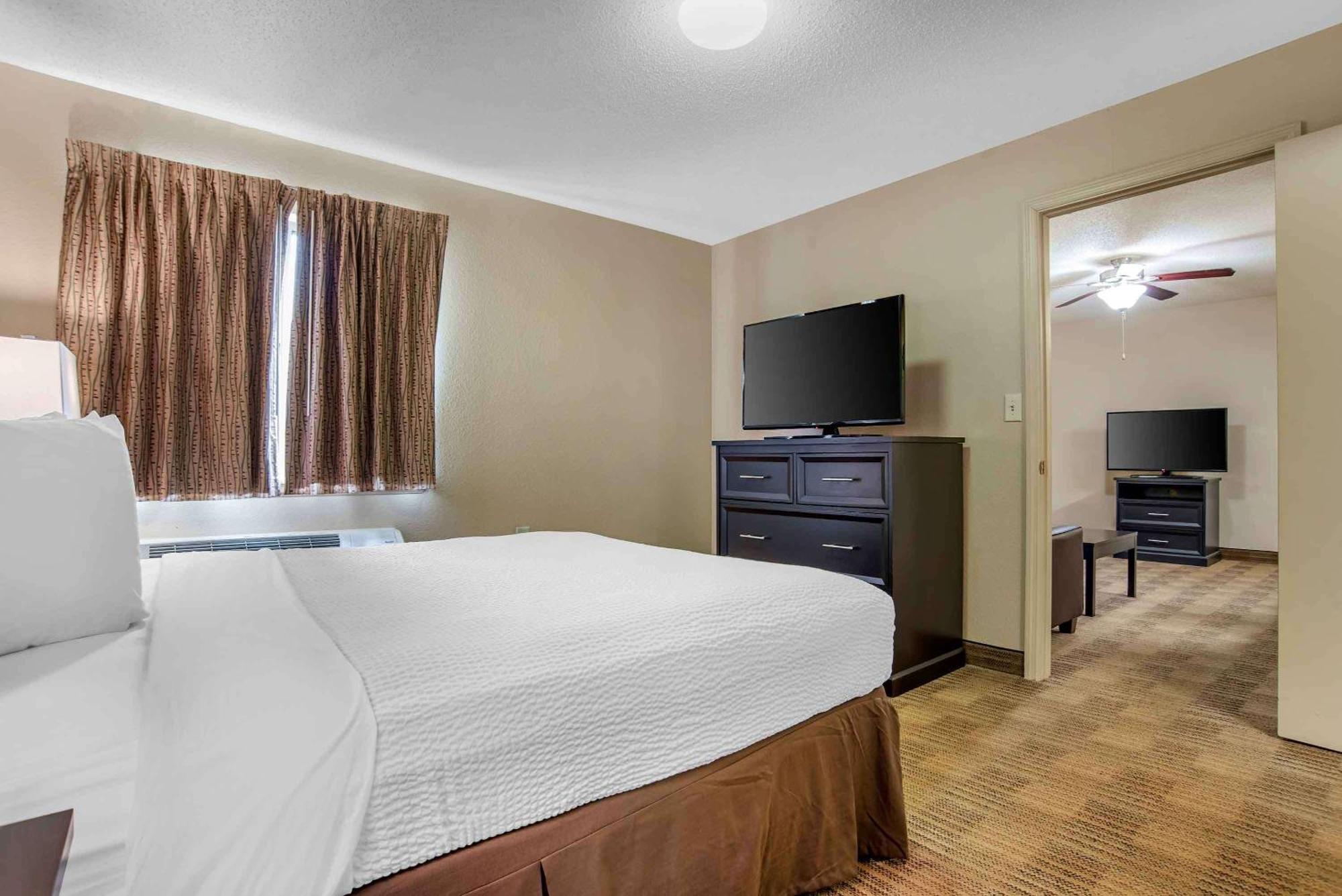 เอ็กซ์เทนด์ สเตย์ อเมริกา ฮุสตัน วิลโลว์บรูก ไฮเวย์ 249 Hotel ฮูสตัน ภายนอก รูปภาพ